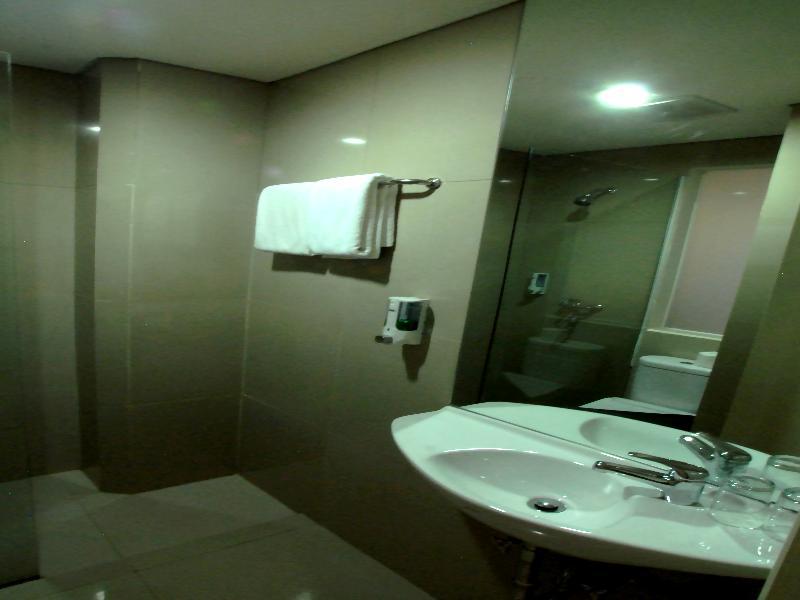 Vio Hotel Veteran Bandung Exteriér fotografie