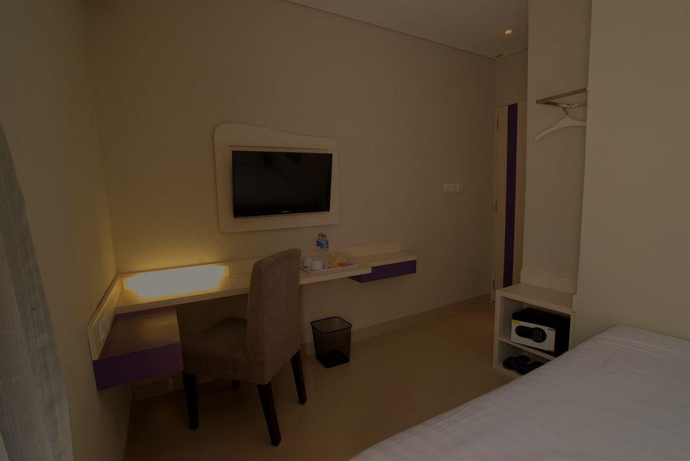 Vio Hotel Veteran Bandung Exteriér fotografie