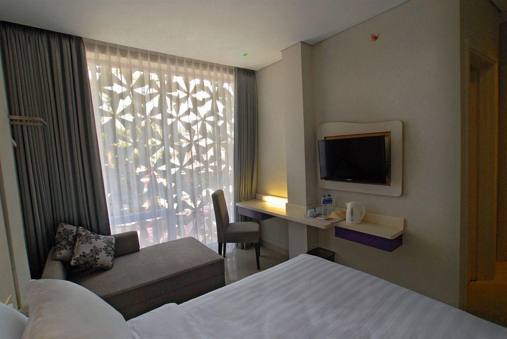 Vio Hotel Veteran Bandung Exteriér fotografie