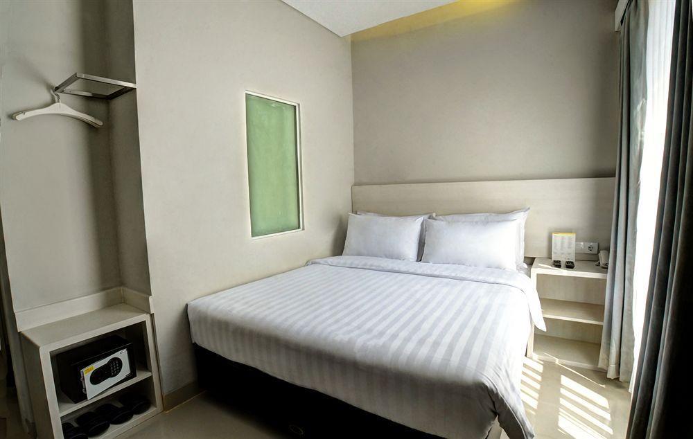 Vio Hotel Veteran Bandung Exteriér fotografie