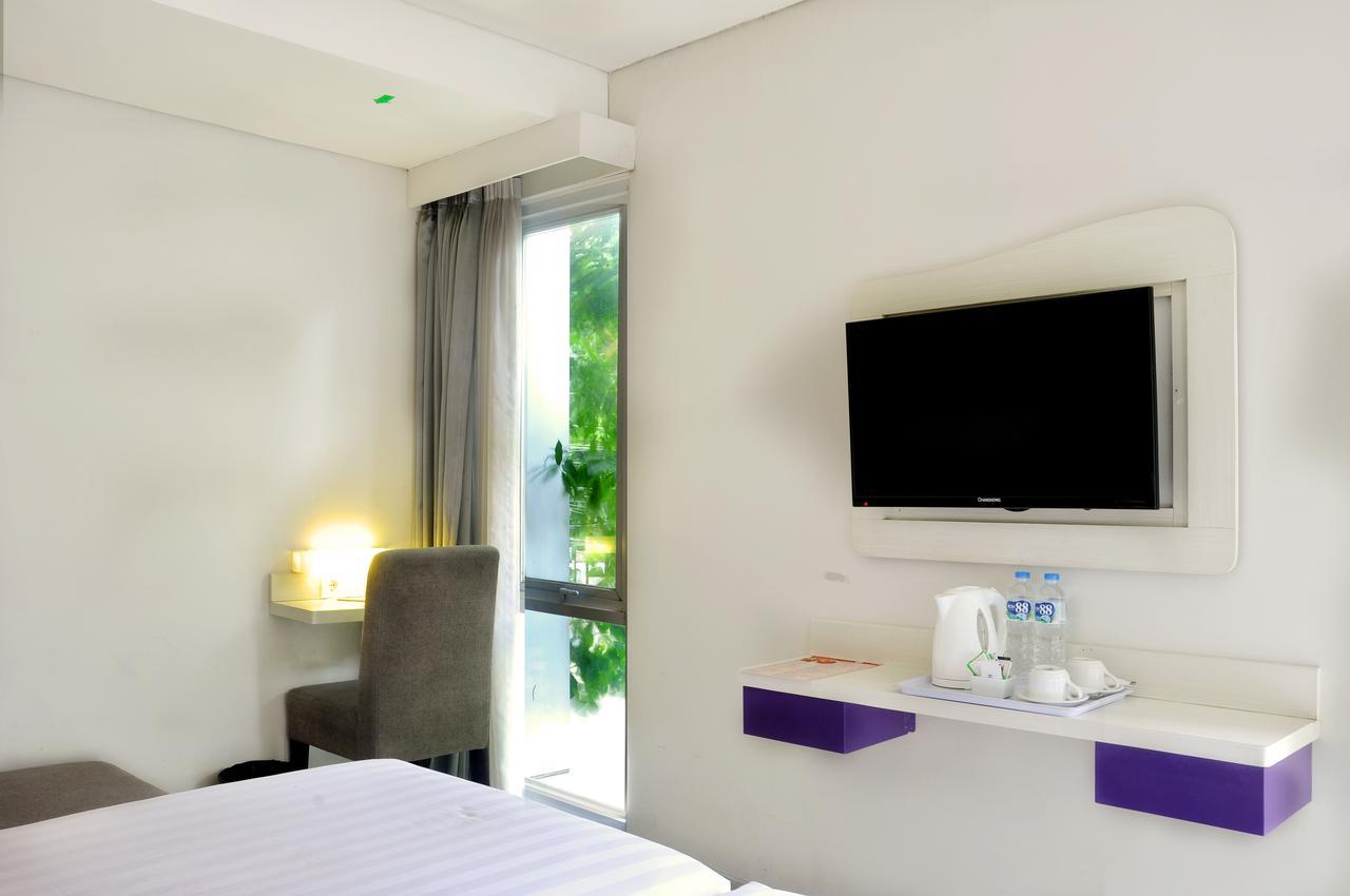 Vio Hotel Veteran Bandung Exteriér fotografie