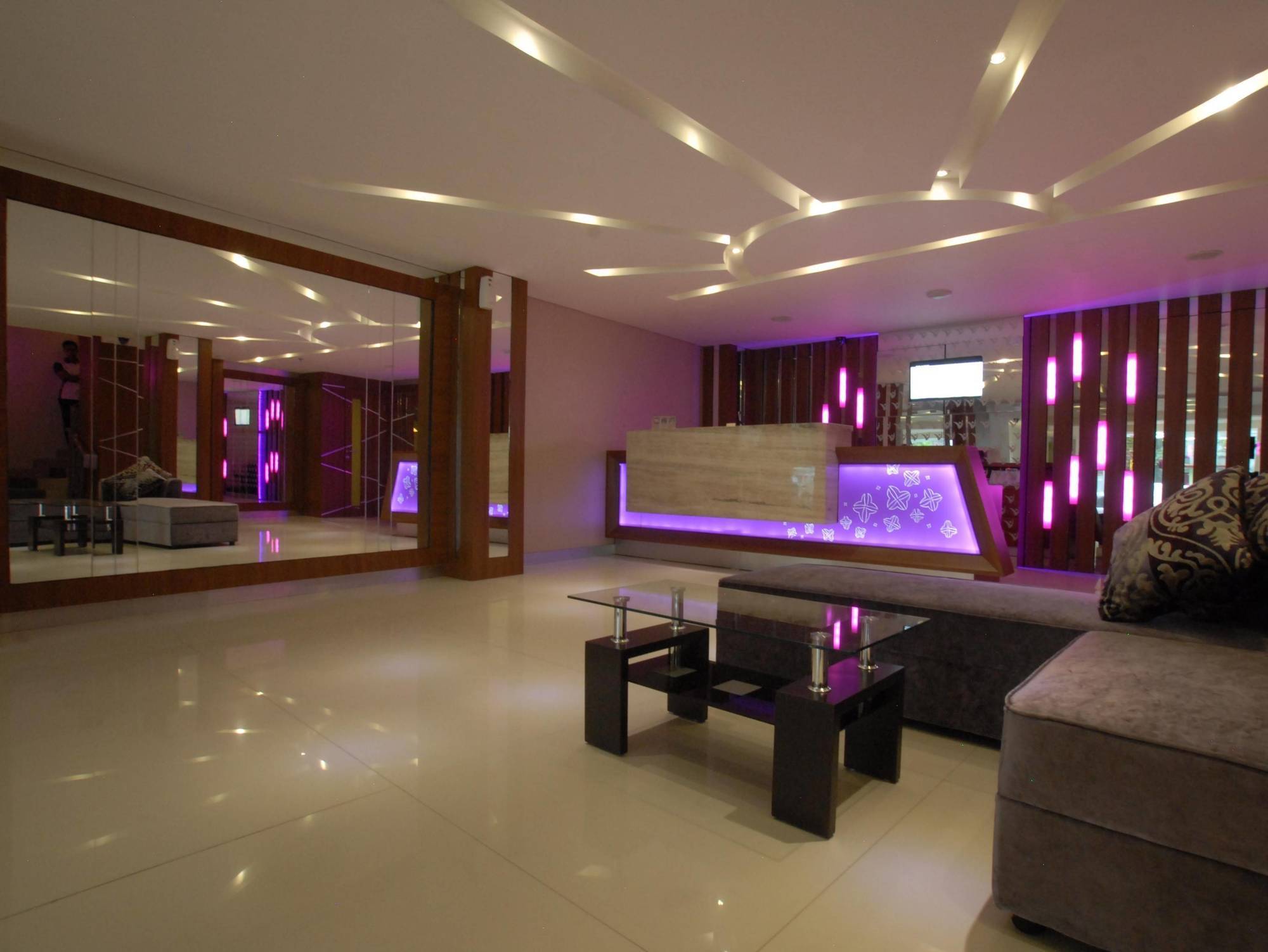 Vio Hotel Veteran Bandung Exteriér fotografie