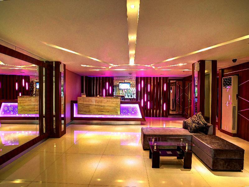 Vio Hotel Veteran Bandung Exteriér fotografie